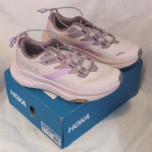 HOKA WOMEN TRANSPORT GTX SHOES SIZE 8.5 (NIB)